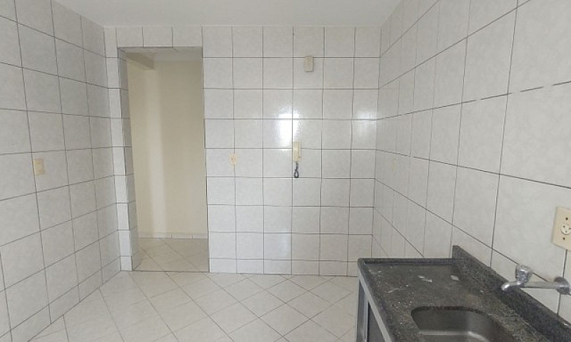 Aluga-Se Apartamento...