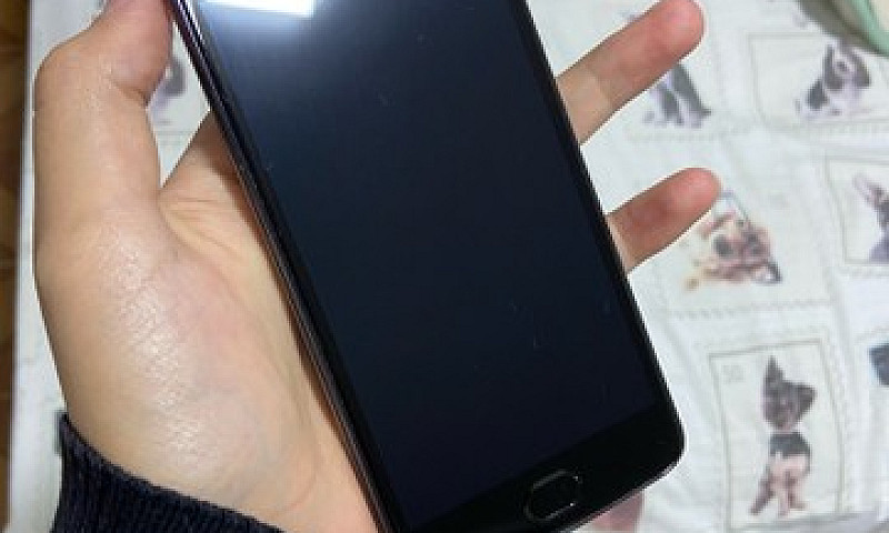 Motorola E4 Dual Sim...