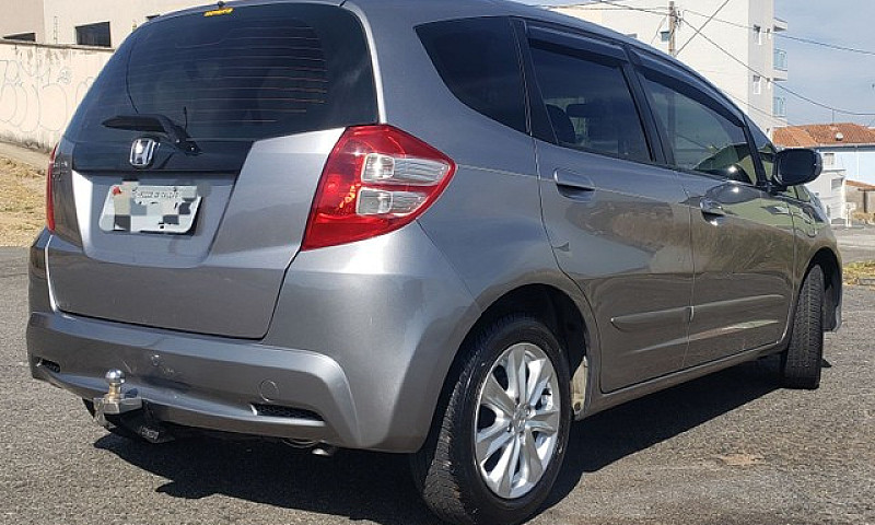Honda Fit Lx 1.4 201...