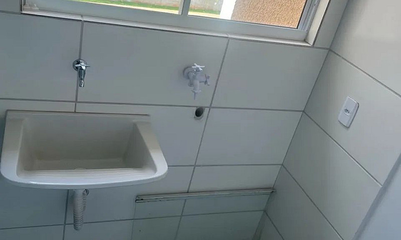 Aluga-Se Apartamento...