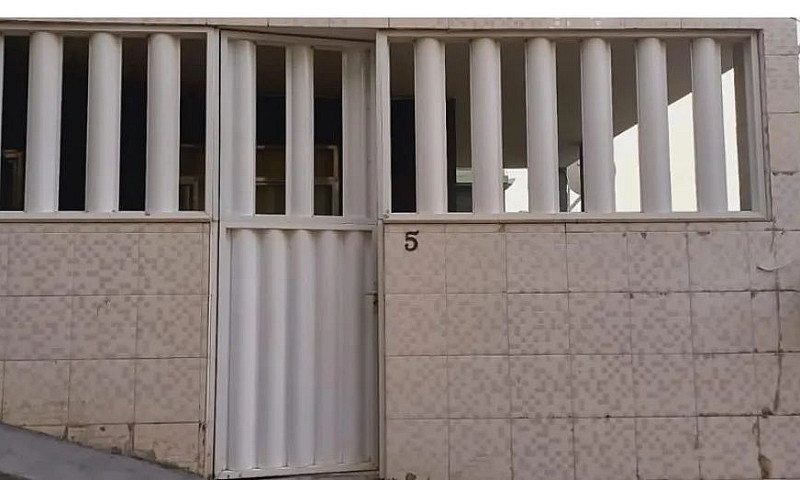  Casa De Condomínio....