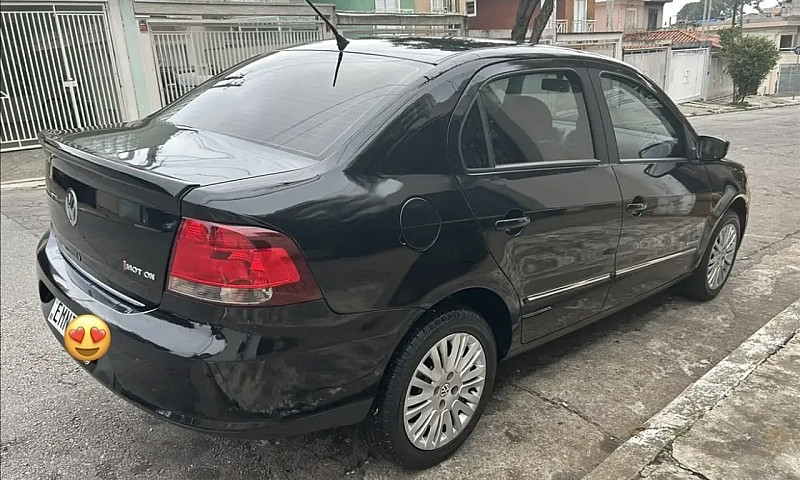 Volkswagen Voyage 1....