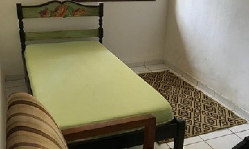 Casa 3Qts 2 Bh Em Me...