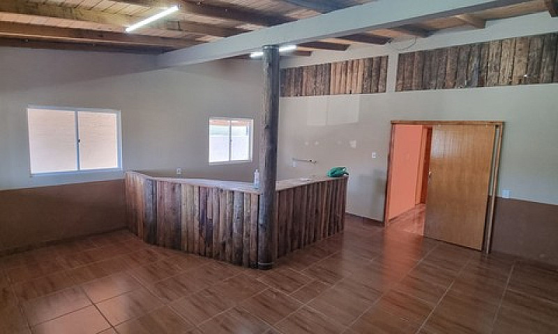 Vendo Casa Com Ponto...