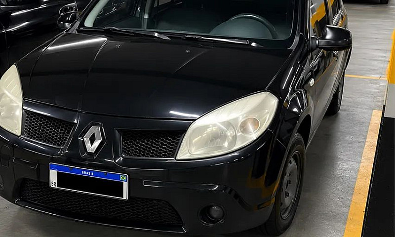 Renault Sandero Auth...