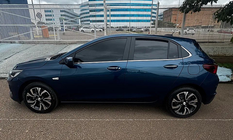 Chevrolet Onix Hatch...