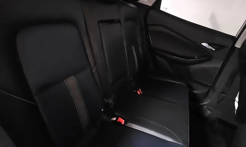 Chevrolet Tracker Pr...