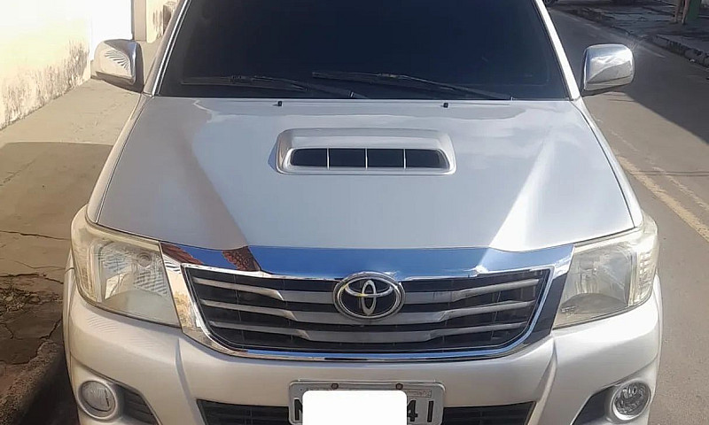 Toyota Hilux Cd D4-D...