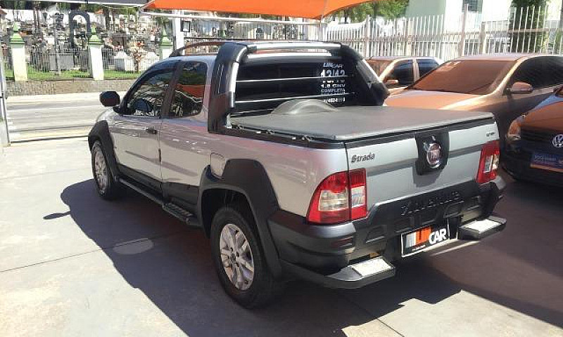 Fiat Strada Adventur...