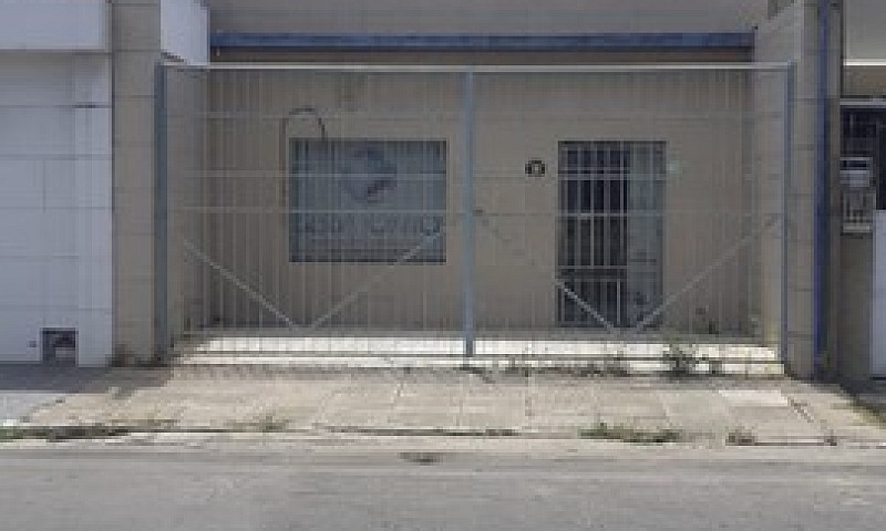 Casa No Centro/Poço ...