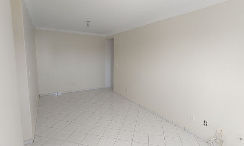 Aluga-Se Apartamento...