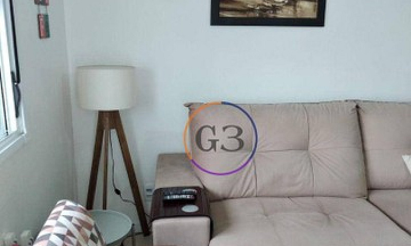 Casa Com 2 Dormitóri...