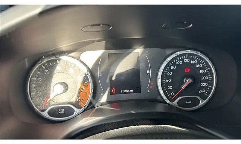 Jeep Renegade 2016 1...