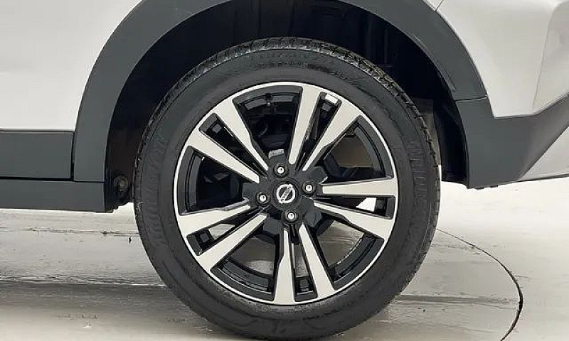 Nissan Kicks Kicks A...