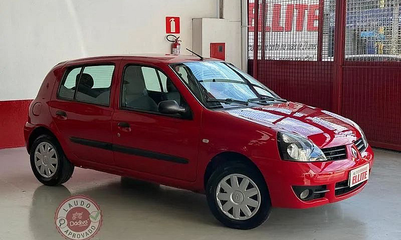 Renault Clio Cam1016...