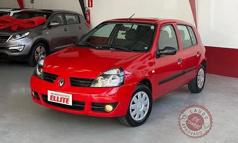 Renault Clio Cam1016...