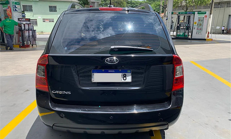 Kia Motors Carens Ex...