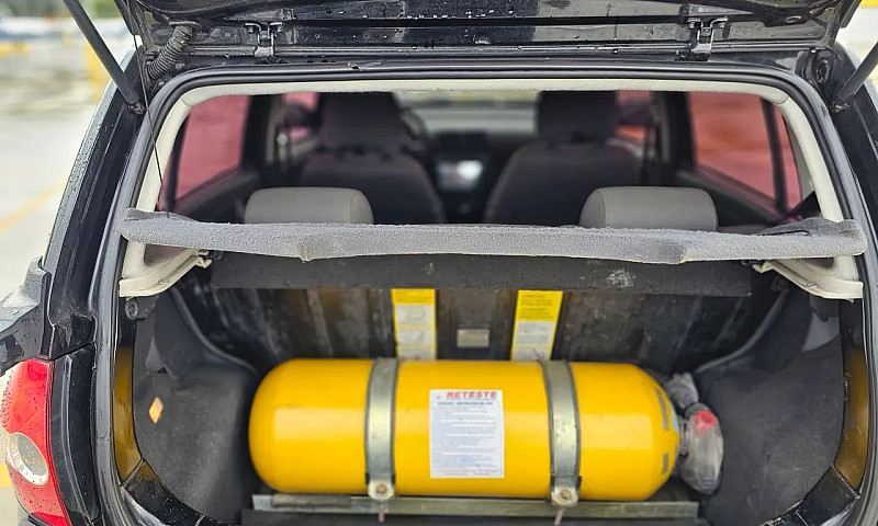 Volkswagen Crossfox ...