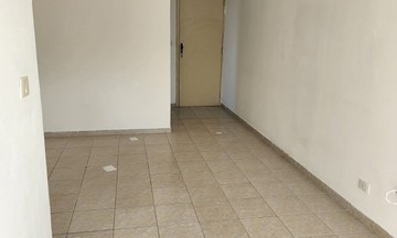 Condomínio Villa Mae...