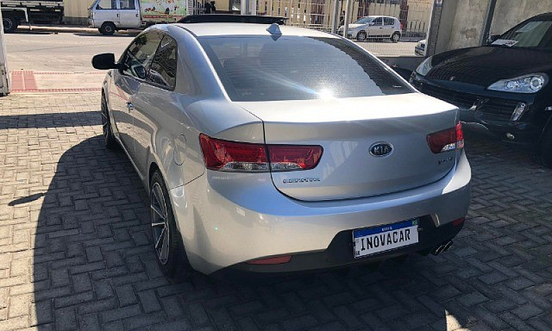Kia Cerato Koup Aut....