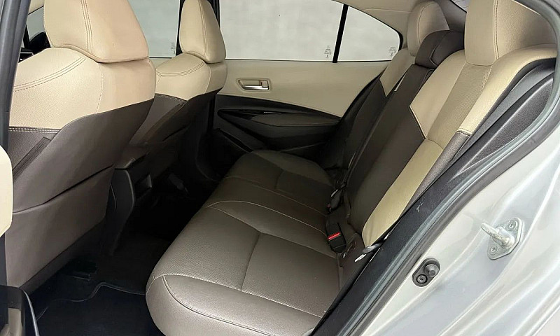 Toyota Corolla Altis...