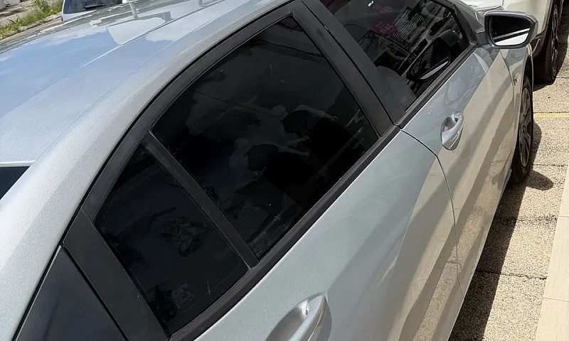 Chevrolet Onix Plus ...