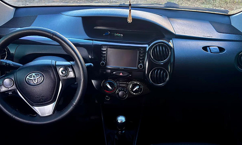 Toyota Etios X Plus ...