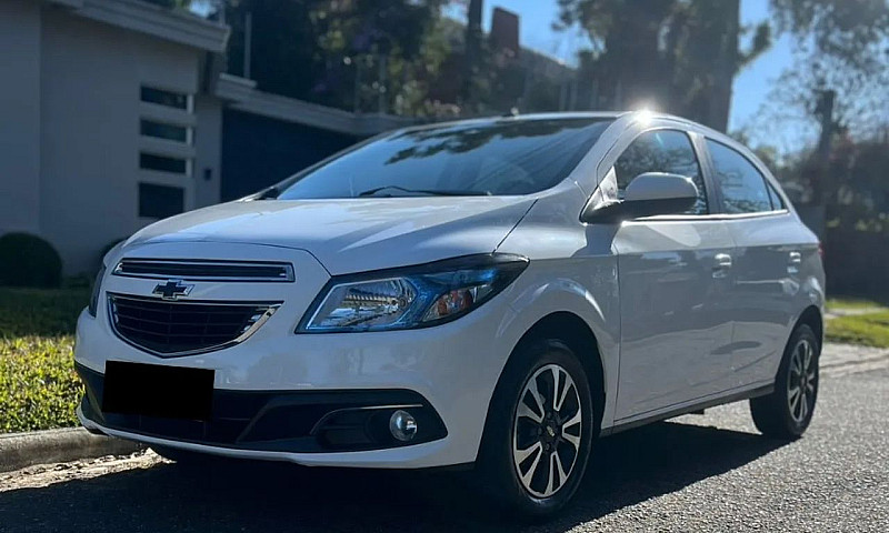 Chevrolet Onix Hatch...