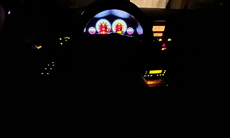 Chevrolet Vectra Ele...