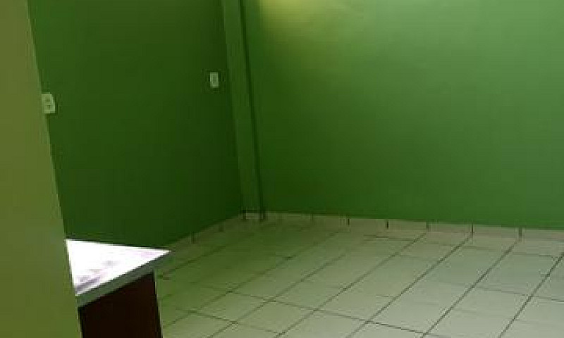 Alugo Quitinete No B...