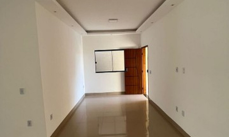 Casa Com 3 Dormitóri...