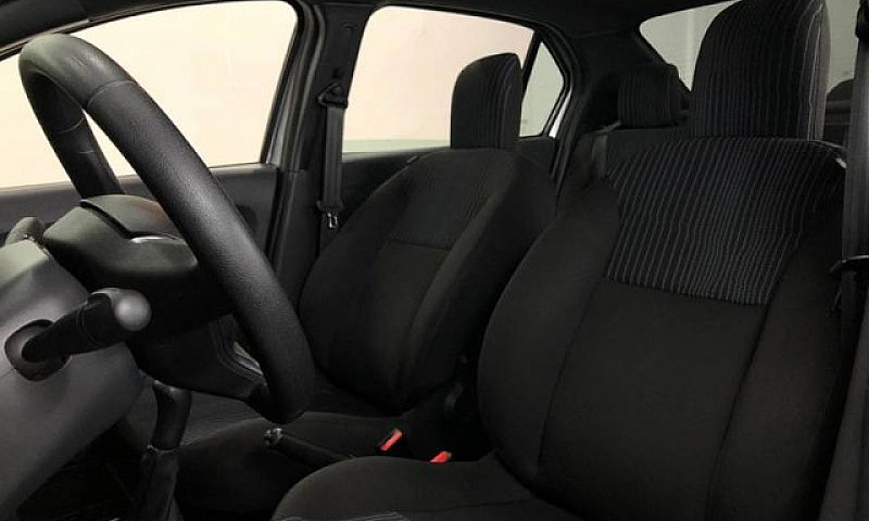 Renault Logan Life F...