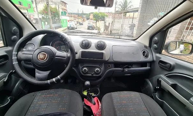 Fiat Uno 2014 - Ótim...