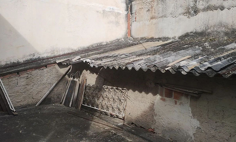 Casa De Frente Pra R...