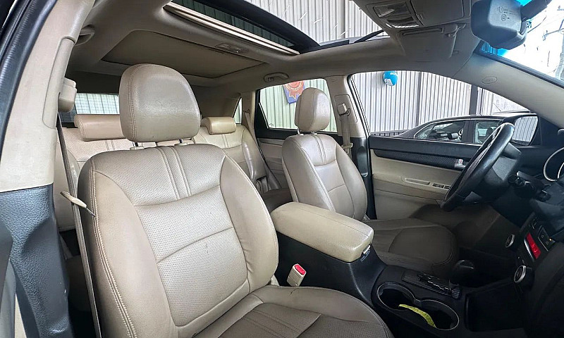 Sorento 2.5 2012 7Lu...