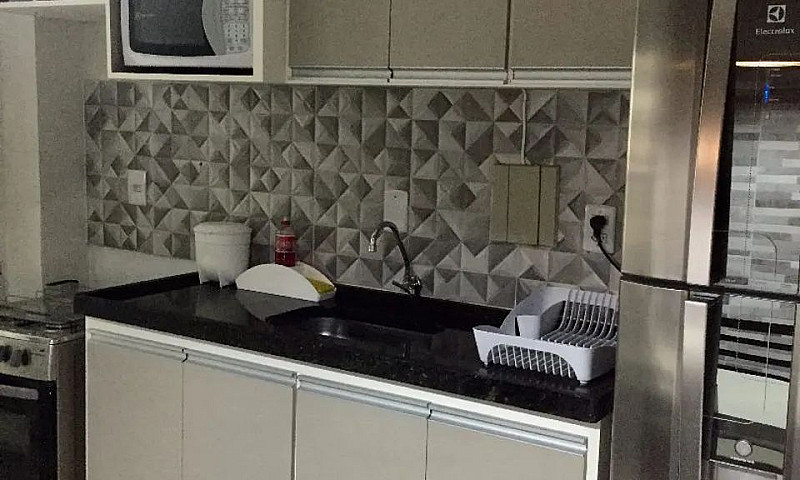 Quarto E Sala Mobili...