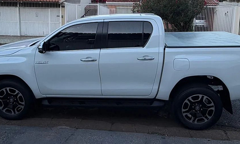 Toyota Hilux Cd Srx ...