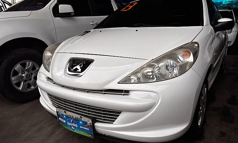 Peugeot 207 Xr 1.4 F...