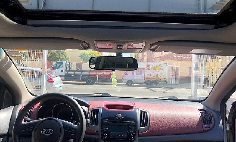 Kia Cerato Koup Aut....