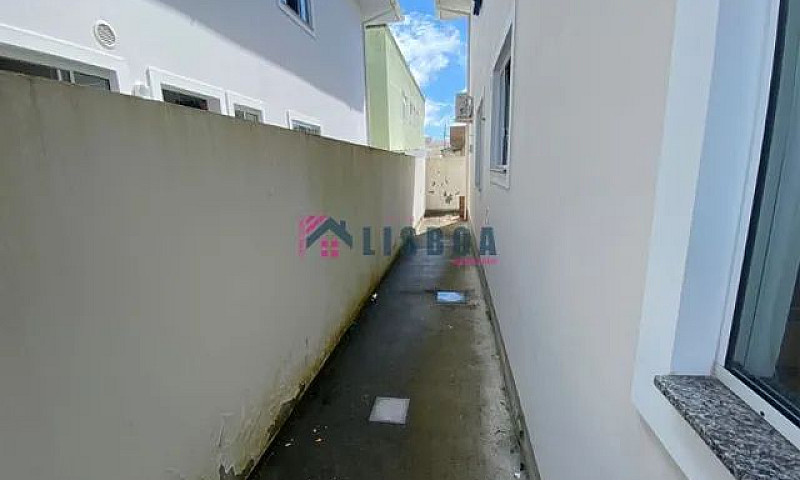 Apartamento No Bairr...