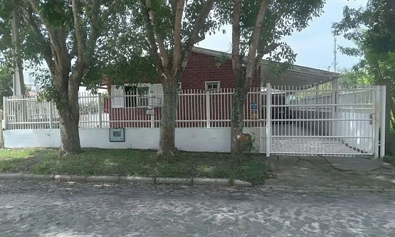 Casa Em Balneário Ga...