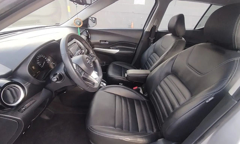 Nissan Kicks Advance...