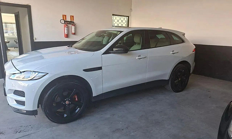 Jaguar F-Pace 2.0 Pr...