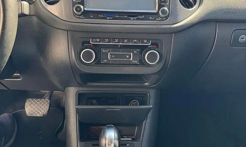 Tiguan 2.0 Turbo R-L...