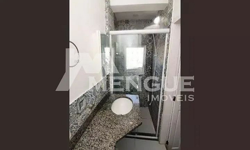 Aluga-Se Casa Casa N...