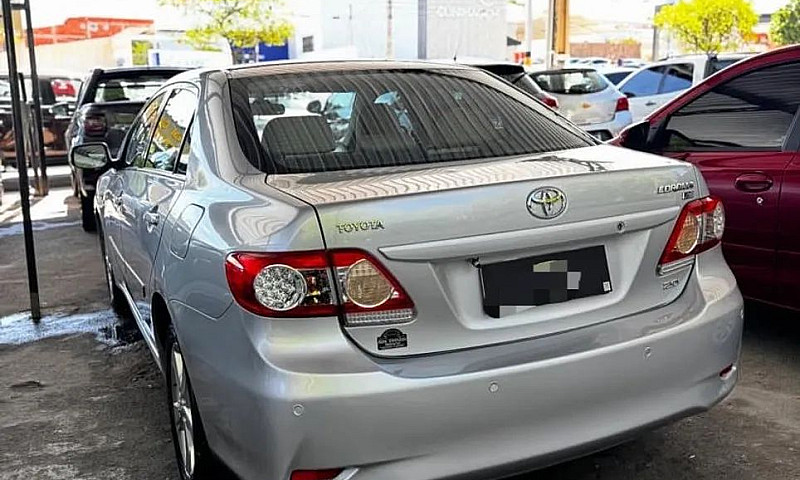 Toyota Corolla Xei 2...