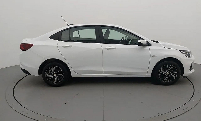 Chevrolet Onix Plus ...