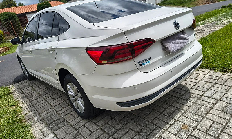 Volkswagen Virtus 1....