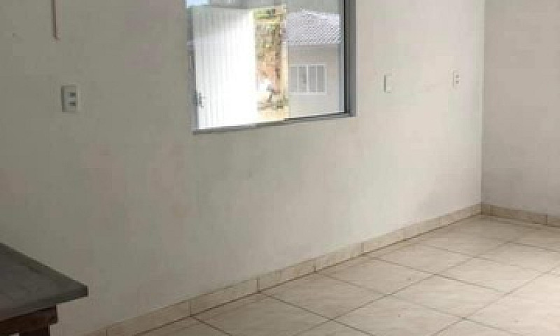 Casa Térrea Com 80M2...