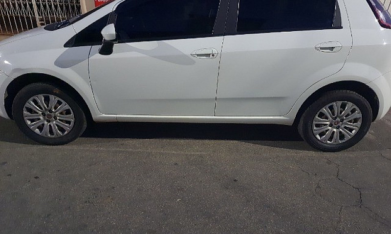 Punto Attractive 201...